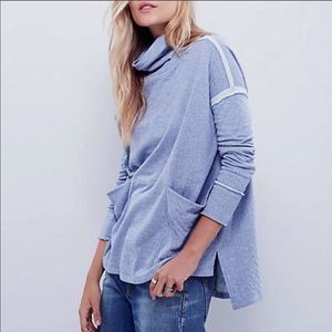 FREE PEOPLE Long Flight Pullover Turtleneck